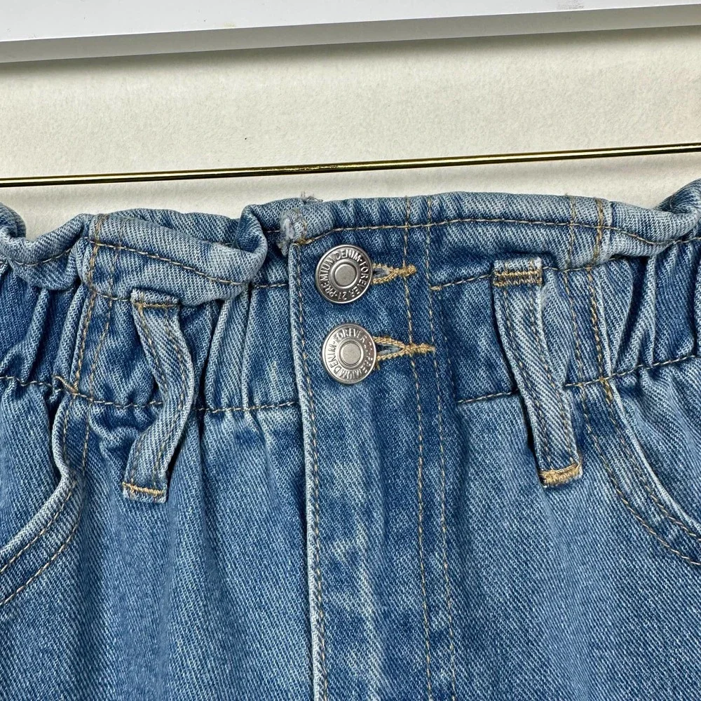 Forever 21 Women Sz 25 Blue‎ Denim Paper Bag Jean Shorts Med Wash Cinched Waist - Picture 2 of 8